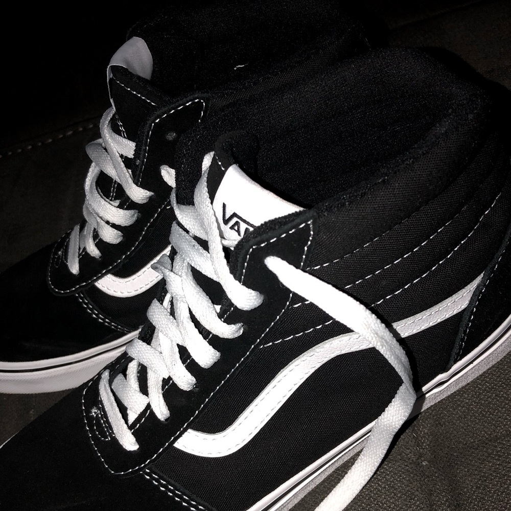 brand new high top vans